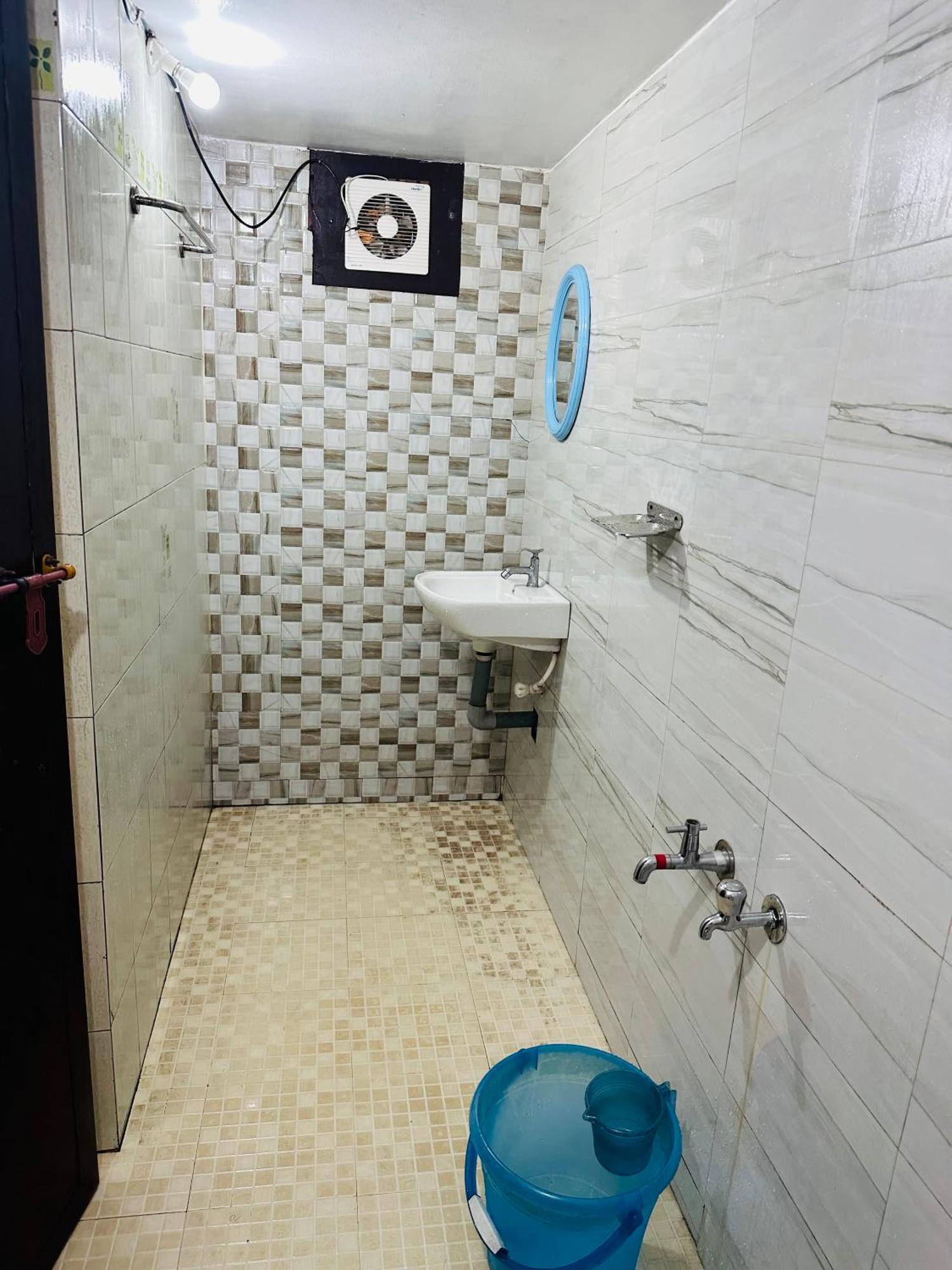 G Mount Budget Stay Муннар Экстерьер фото