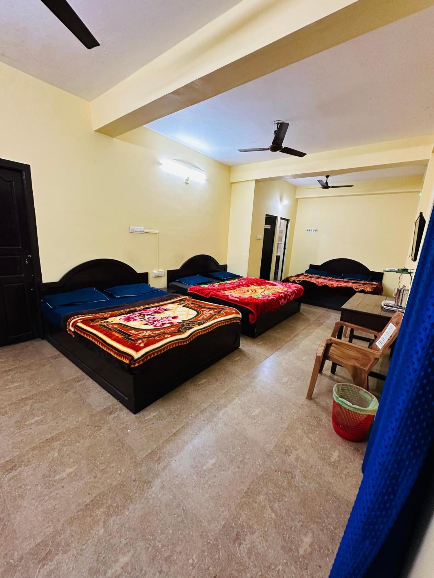 G Mount Budget Stay Муннар Экстерьер фото