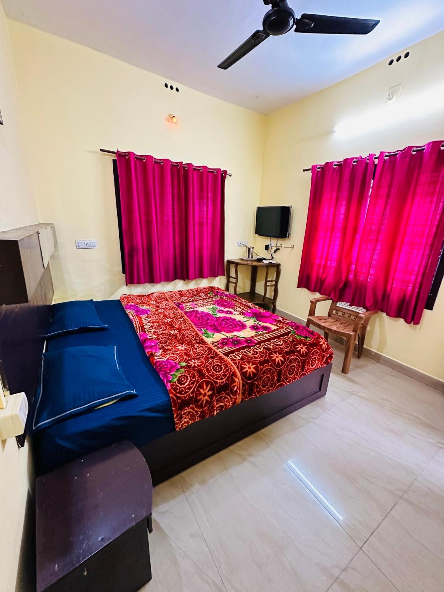 G Mount Budget Stay Муннар Экстерьер фото