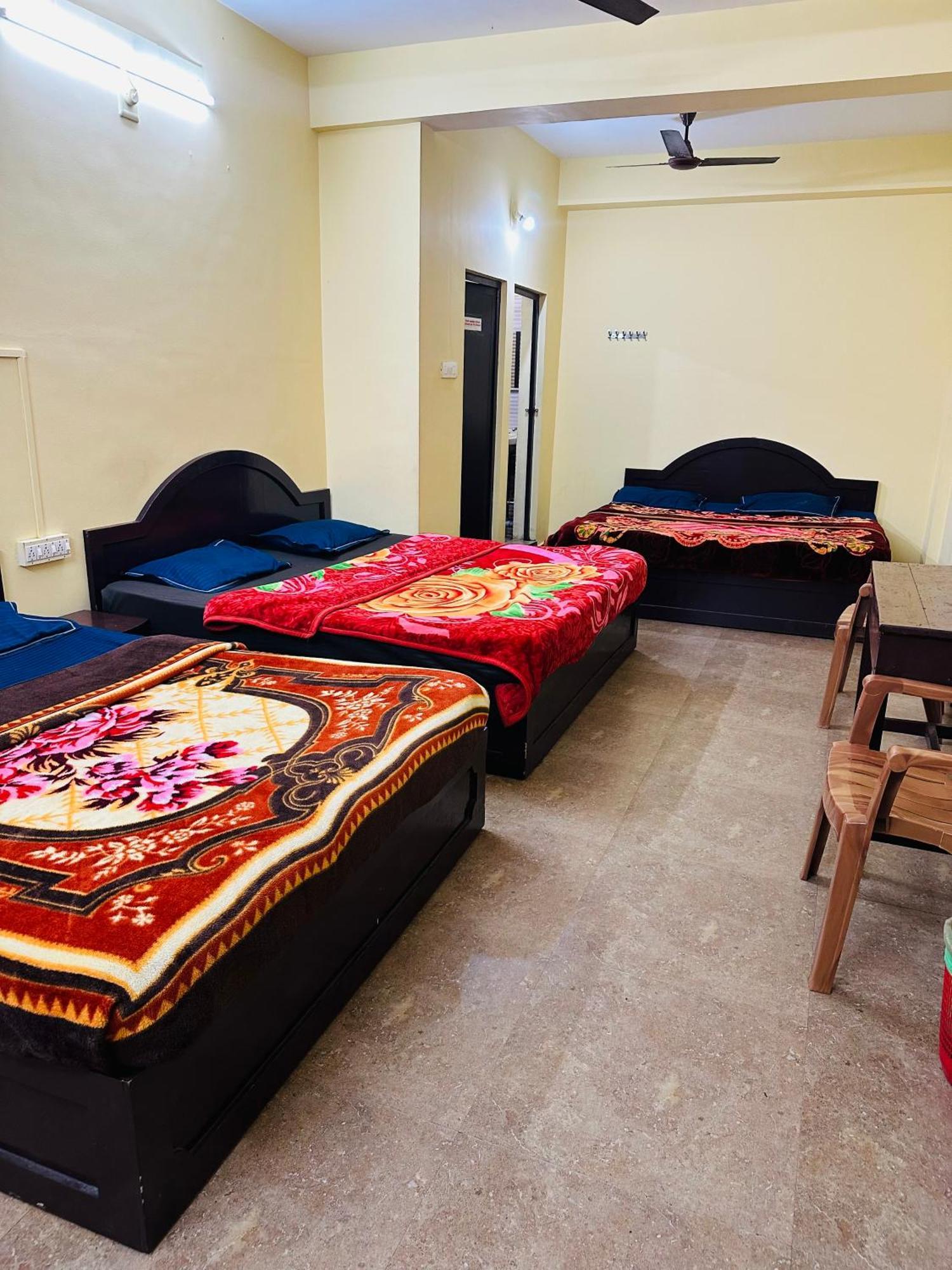 G Mount Budget Stay Муннар Экстерьер фото